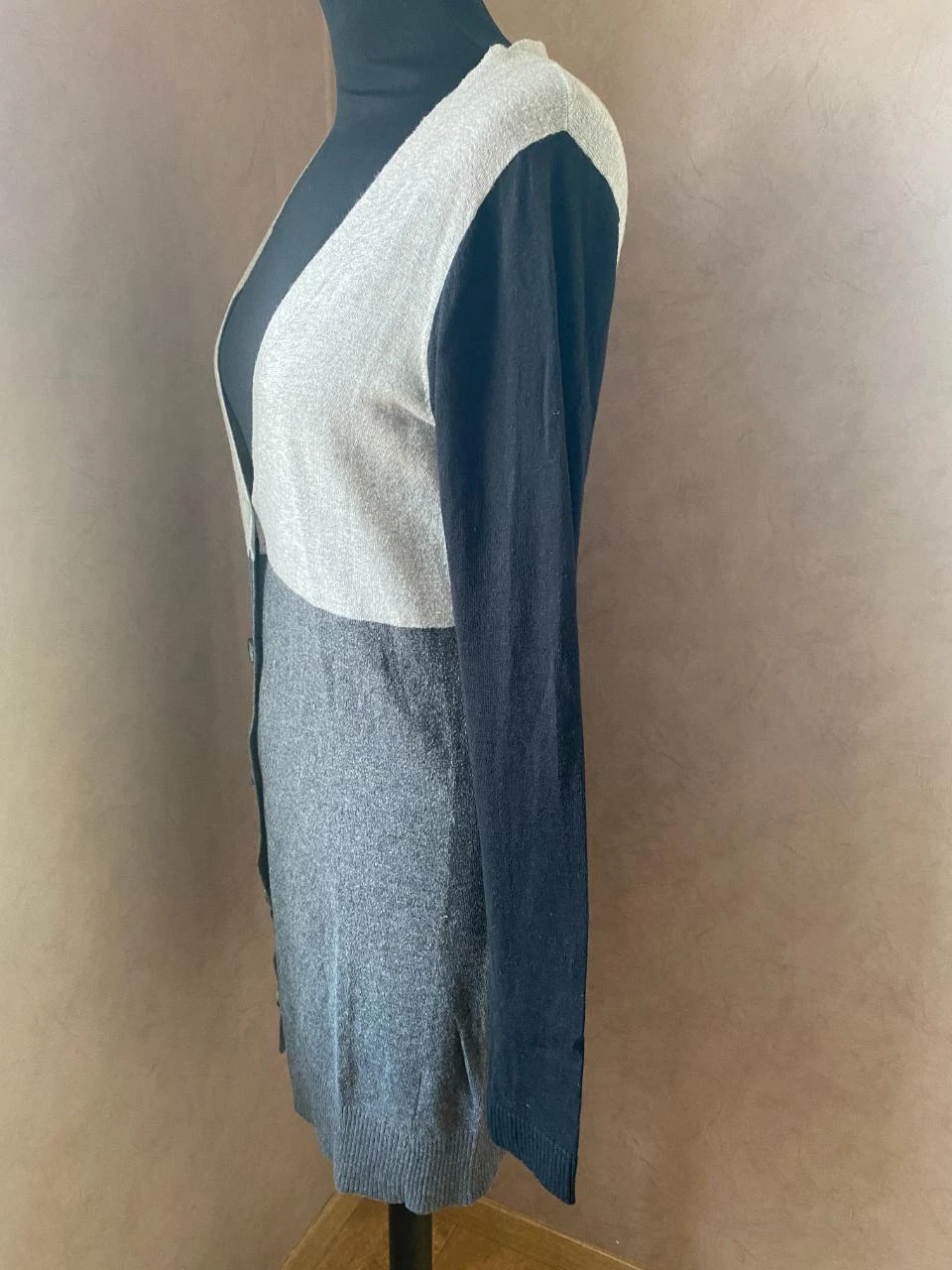Lang grijs gemêleerd & zwart IKKS vest maat 40 – katoen, kasjmier, chique casual stijl – photo 4